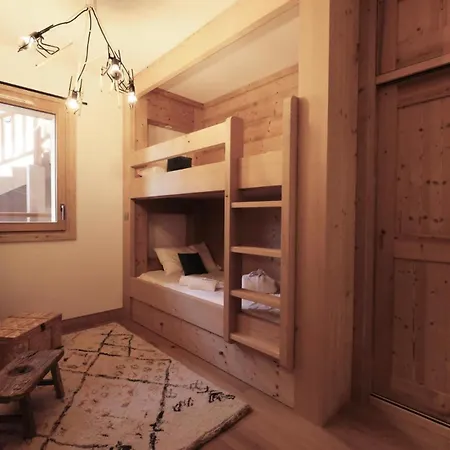 Caseblanche - Lea Mae-0434 Chalet *